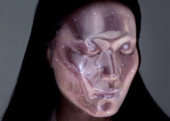 Real-time face tracking and projection mapping