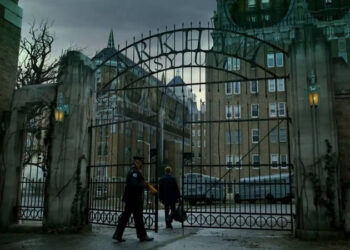 CoSA VFX matte painting reel 2015 – GOTHAM