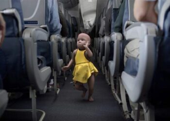 CG dancing baby performs in Delta Air Lines video