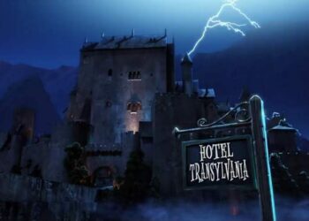Hotel Transylvania 2 trailer