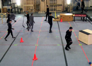 Capturing the motion of 21 actors in real-time