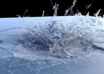 Cracked ice lake simulation